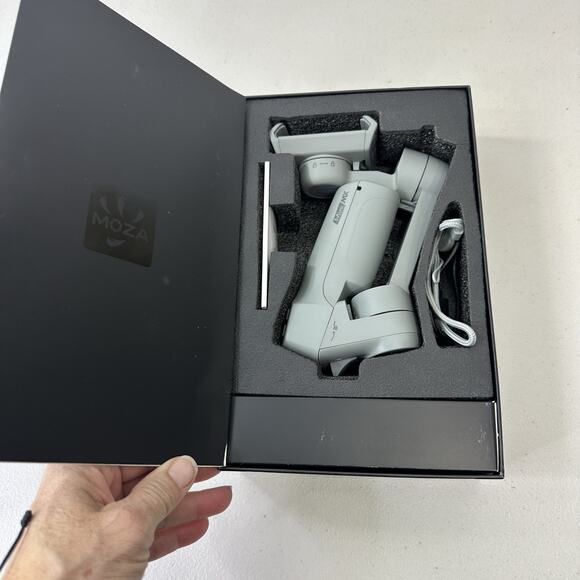 Moza Mini MX Gimbal for Smartphones - Picture 14 of 16